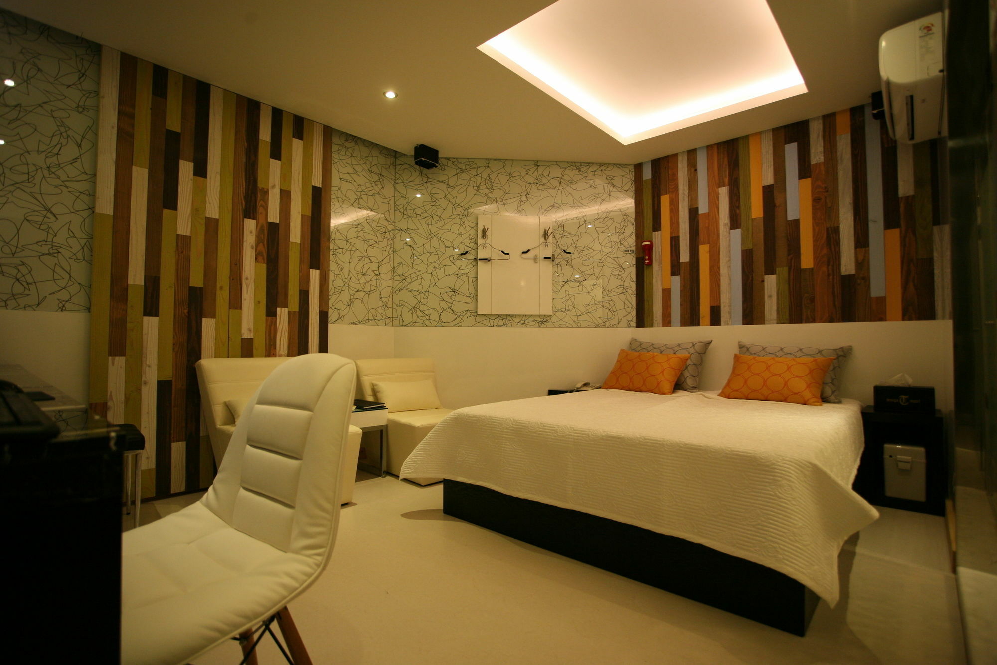 Design Motel T Ульсан Экстерьер фото