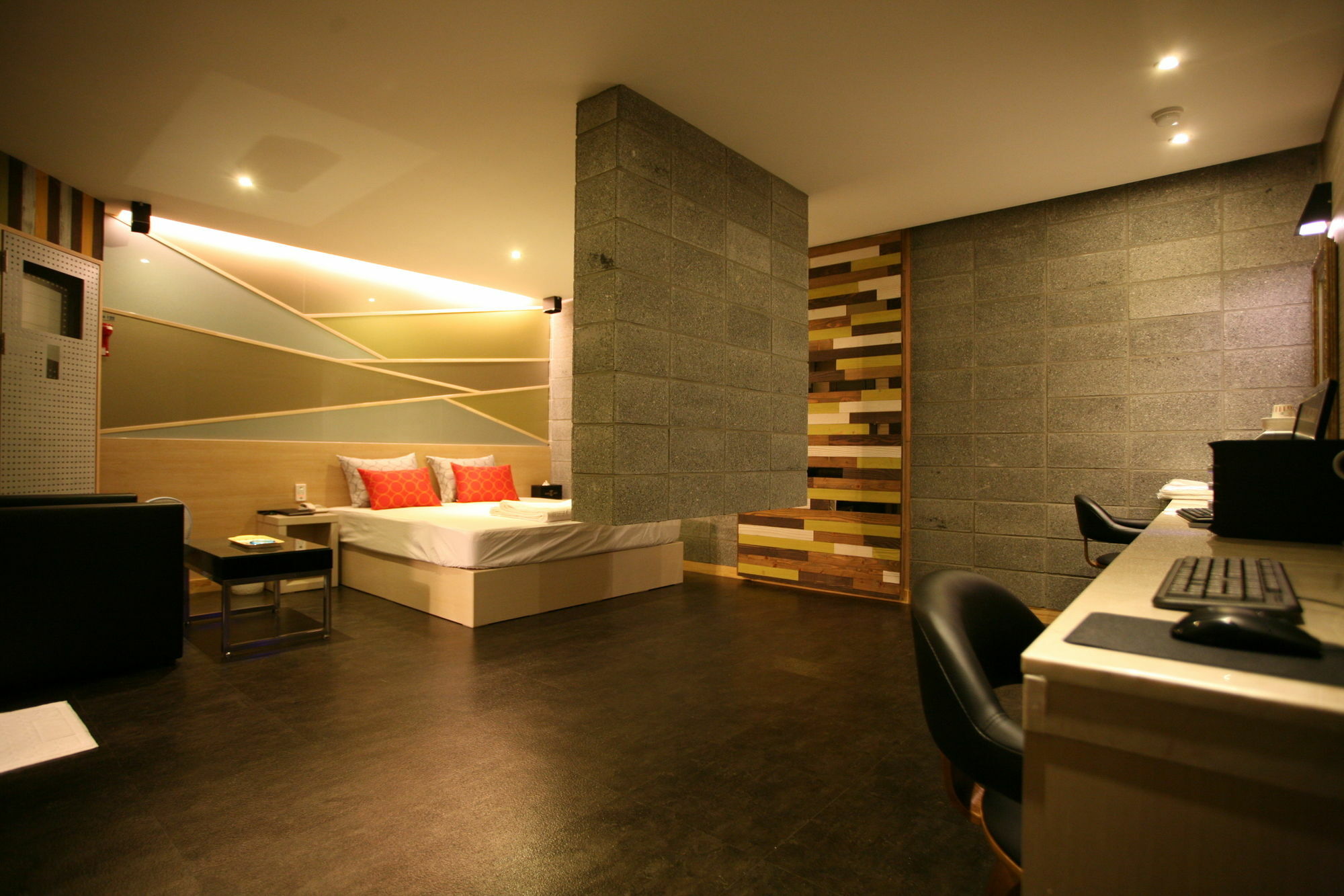 Design Motel T Ульсан Экстерьер фото